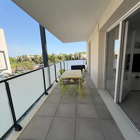 Apartment Familial A 800 M De La !